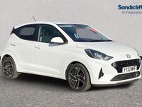 Used Hyundai i10 Premium 67 HP (49 kW) 2022 White Hatchback