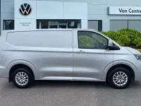 Usado VW Transporter Pro 110 HP (80 kW) 2025 Cinzento Van