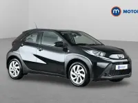 Used Toyota Aygo X PURE 72 HP (52 kW) 2023 Black SUV