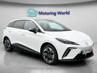 Usado MG MG4 EV Trophy 319 kW (435 CV) 2023 Blanco Utilitario