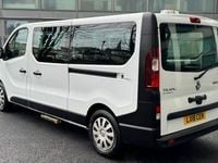 Used Renault Trafic Business 125 HP (91 kW) 2018 White MPV