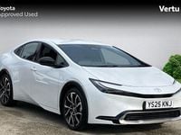 Used Toyota Prius Design 223 HP (164 kW) 2025 White Hatchback