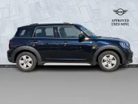 Używany Mini Cooper Countryman Classic 134 KM (98 kW) 2022 Czarny SUV
