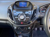 Używany Ford B-MAX Titanium 2017 Szary Minivan