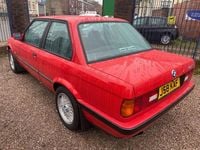 Used BMW 320 129 HP (94 kW) 1991 Red Sedan