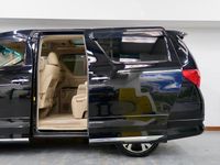 Begagnad Toyota Alphard 2012 Svart Minibuss