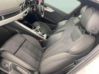 Used Audi A4 S-Line 150 HP (110 kW) 2023 White Sedan