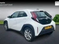 Used Toyota Aygo X PURE 72 HP (52 kW) 2025 White SUV
