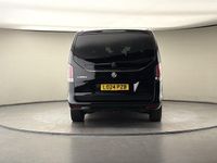 Usado Mercedes V220 163 HP (119 kW) 2020 Monovolume