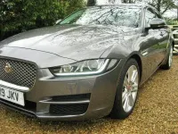 Gebraucht Jaguar XE Portfolio 180 PS (132 kW) 2019 Grau Limousine