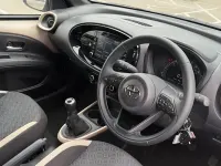 Used Toyota Aygo X 72 HP (52 kW) 2023 Beige SUV