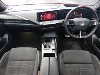 Used Vauxhall Astra Ultimate 114 kW (156 HP) 2024 Red Estate