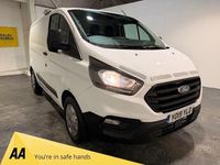 Used Ford Transit Custom 105 HP (77 kW) 2019 White Van