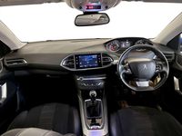 Used Peugeot 308 Allure 131 HP (96 kW) 2021 Blue Hatchback