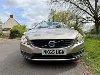 Usado Volvo V60 Business Edition 190 CV (139 kW) 2016 Dorado Familiar