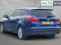 Used Ford Focus Zetec 123 HP (90 kW) 2017 Blue Estate