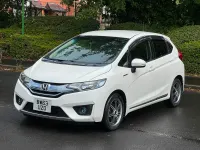 Used Honda Fit Hybrid 109 HP (80 kW) 2026 White Hatchback