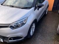 Used Renault Captur Dynamique 90 HP (66 kW) 2017 Silver/black SUV