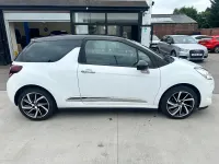 Used Citroën DS3 PureTech 110 HP (80 kW) 2015 White Hatchback