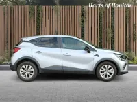 Used Renault Captur Iconic 2022 Grey SUV