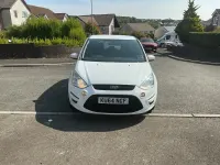 Used Ford S-MAX Zetec 2014 White MPV