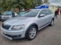 Used Skoda Octavia Scout 4x4 184 HP (135 kW) 2016 Silver Estate