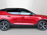 Used Volvo XC40 R-Design 161 HP (118 kW) 2022 Red SUV