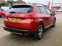 Begagnad Peugeot 2008 Allure 2016 Röd SUV