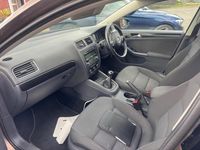 Used VW Jetta SE 105 HP (77 kW) 2011 Brown Sedan