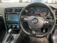 Begagnad VW Golf VII GT 150 HK (110 kW) 2018 Blå Halvkombi