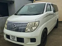 Używany Nissan Elgrand 2018 Biały