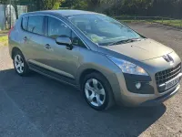 Usado Peugeot 3008 Active 2013 Gris Familiar