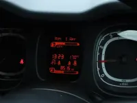 Usado Fiat Panda Easy 70 HP (51 kW) 2021 Prateado Citadino