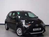 Used Toyota Aygo X-play 72 HP (52 kW) 2022 Black Hatchback