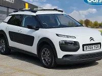 Used Citroën C4 Feel 82 HP (60 kW) 2015 White SUV
