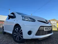 Used Toyota Aygo 2013 White Hatchback