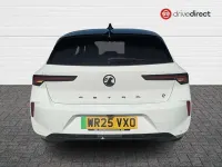 Used Vauxhall Astra Ultimate 114 kW (156 HP) 2025 White Hatchback