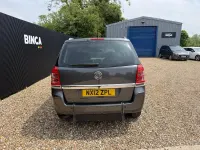 Used Vauxhall Zafira Design Edition 125 HP (91 kW) 2012 Grey MPV