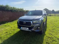 Used Toyota HiLux 150 HP (110 kW) 2019 Grey Pickup