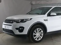 Used Land Rover Discovery 5 SE 2017 White SUV