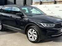 Begagnad VW Tiguan Life 150 HK (110 kW) 2020 Svart SUV