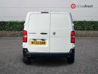 Used Vauxhall Vivaro S 120 HP (88 kW) 2023 White MPV