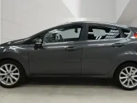 Begagnad Ford Fiesta Titanium 2017 Grå Halvkombi