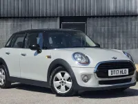 Used Mini Cooper D Hatch 116 HP (85 kW) 2017 Silver Hatchback