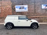 Used Mini Cooper D 2013 White Hatchback