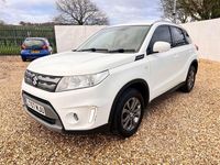 Used Suzuki Vitara SZ4 120 HP (88 kW) 2017 White Hatchback