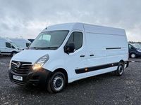 Second-hand Vauxhall Movano Edition 135 CP (99 kW) 2021 Alb Monovolum