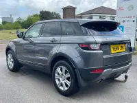 Used Land Rover Range Rover evoque SE 2018 Grey Estate