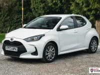 Used Toyota Yaris 116 HP (85 kW) 2023 White Hatchback