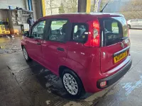 Gebraucht Fiat Panda Easy 69 PS (50 kW) 2014 Rot Kleinwagen